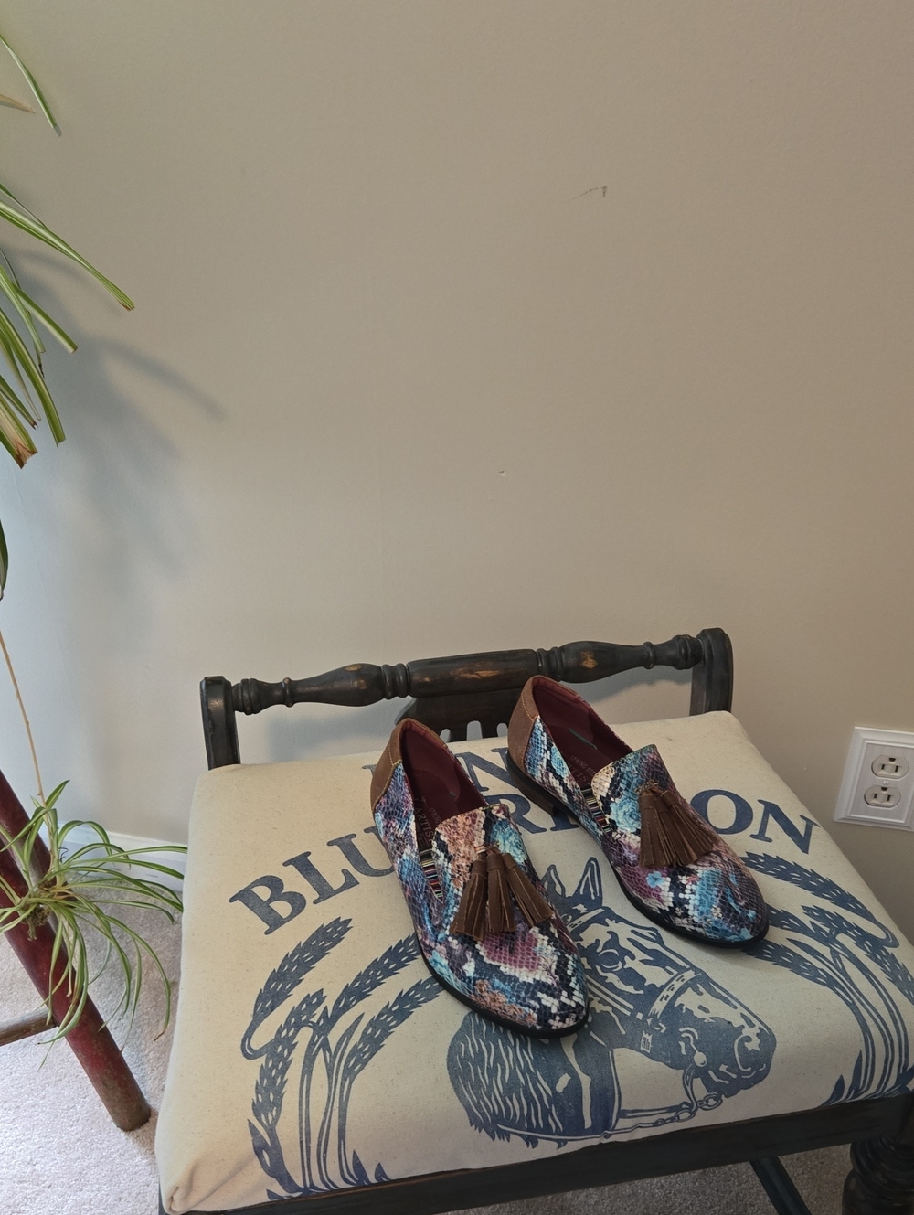 Womens Multicolor Snake-Print Tassel Loafers